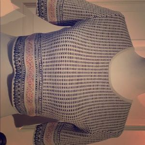 BCBG MAXAZARIA CROP TOP